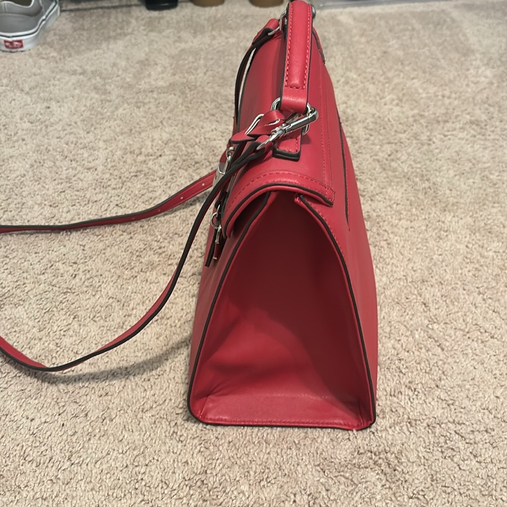 Guess Los Angeles Red Crossbody Bag - Picture 5 of 7